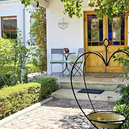Grey Rabbit Cottage Montagu Exterior photo