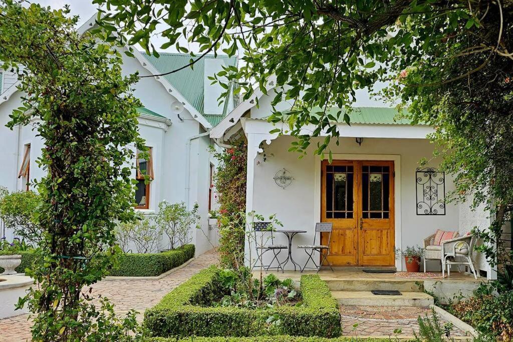 Grey Rabbit Cottage Montagu Exterior photo